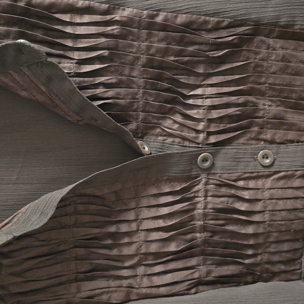 Brown Cap-Sleeve Pintuck Blouse - Picture 2 of 5